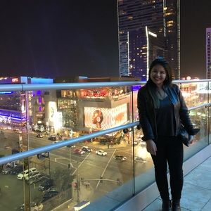 Meet your Posher, Lisa